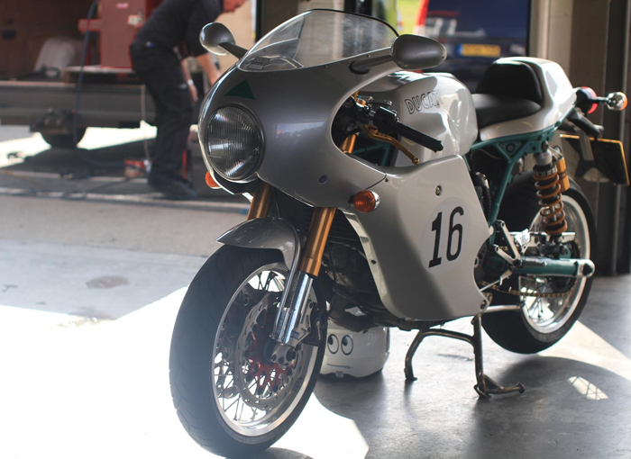 Ducati SportClassic :: Retro Before Its Time?
