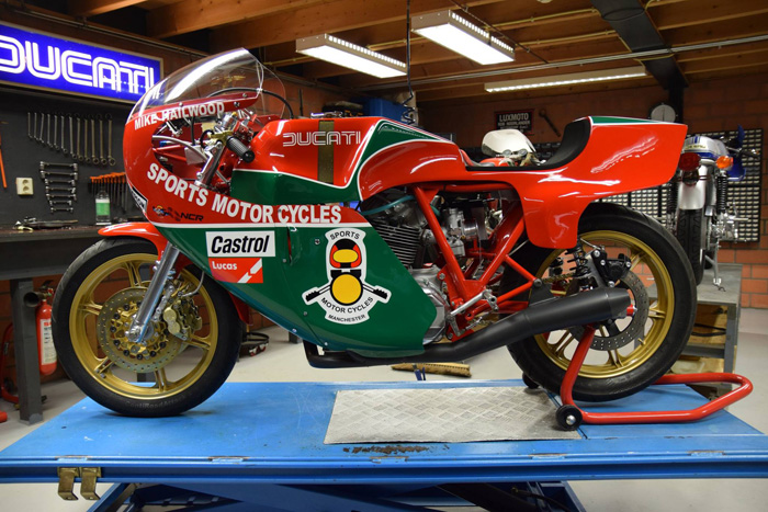 Ducati 900 Mh Repli Racer By Back To Classics The Bullitt