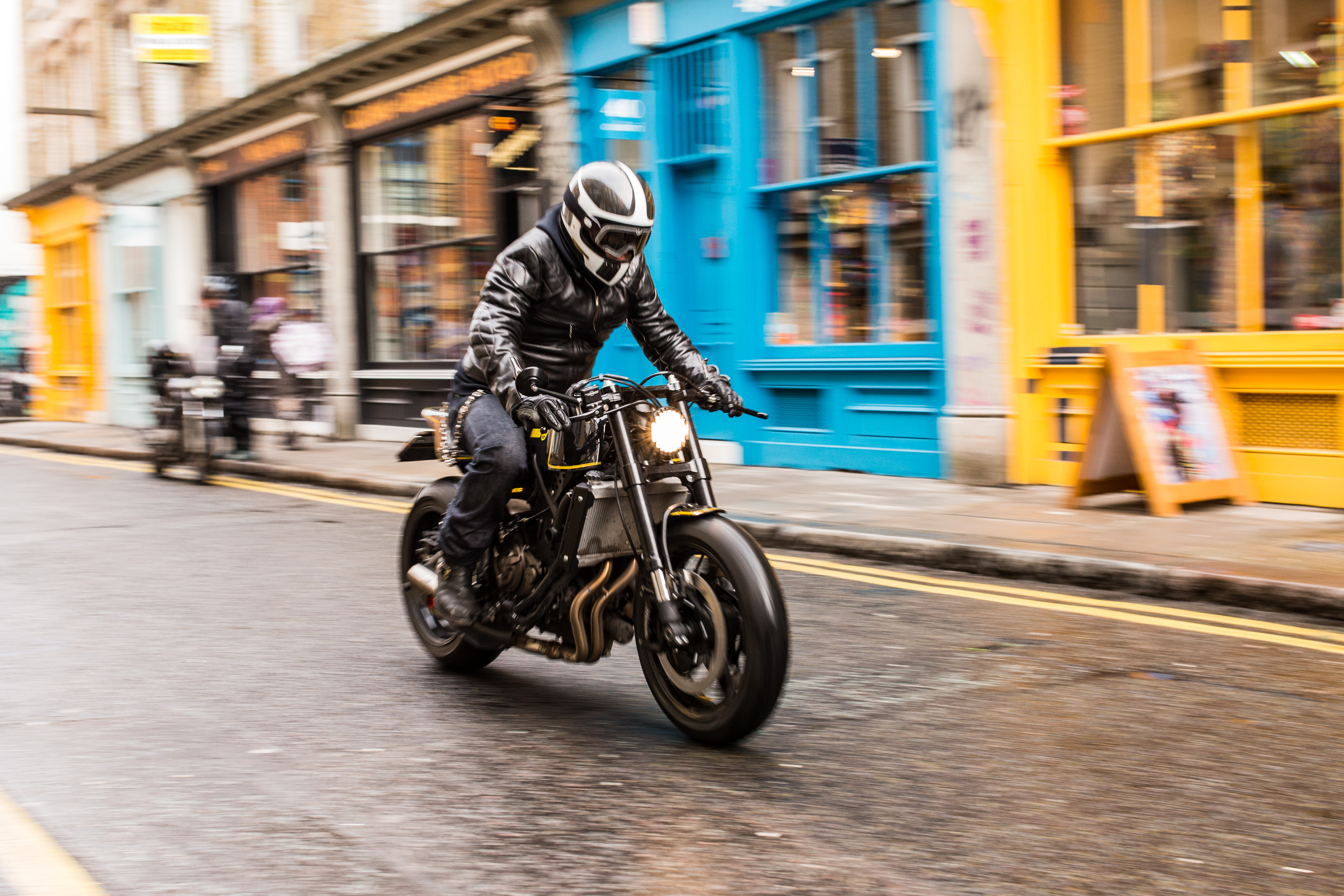 Rough crafts XSR700 cafe racer in action