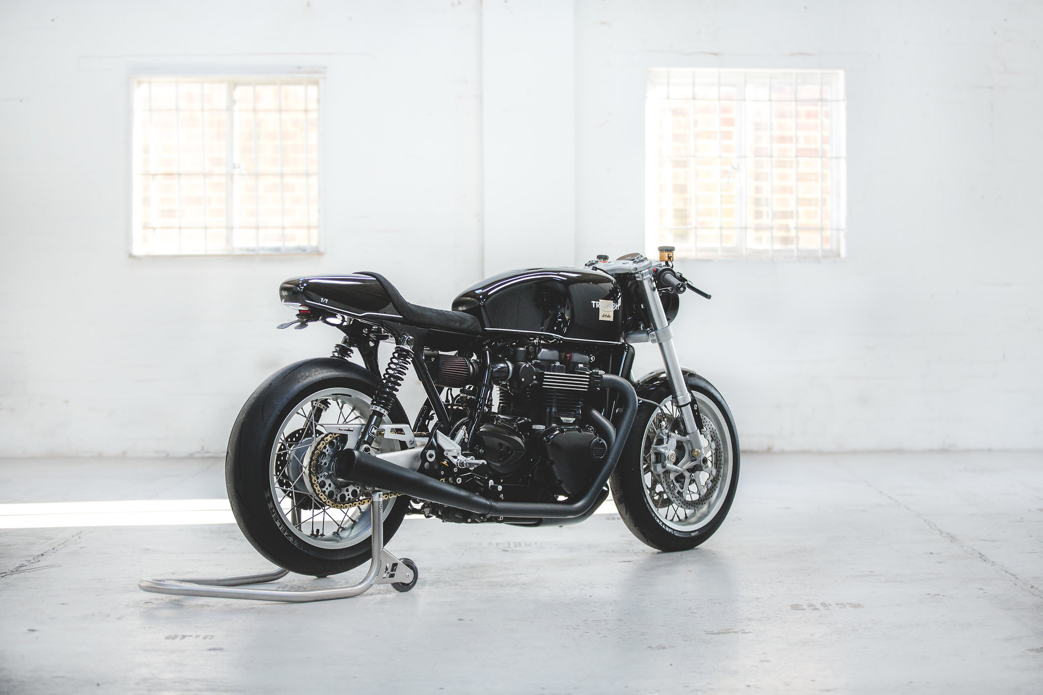 Triumph Thruxton R cafe racer