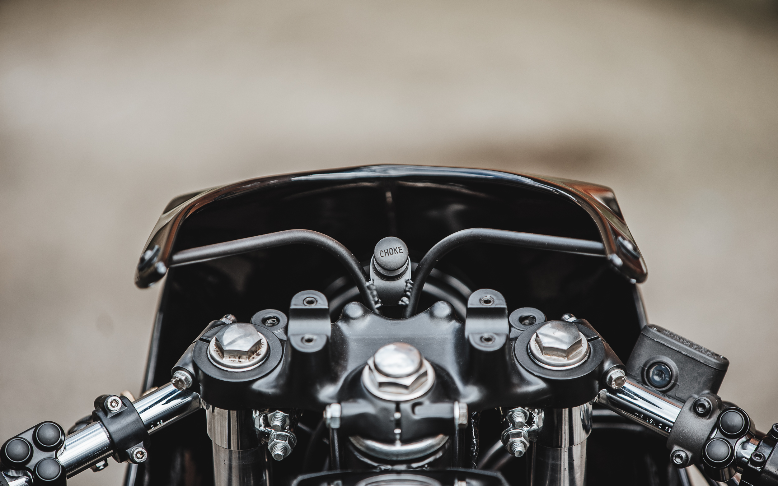 Hookie Co. CB550 cockpit