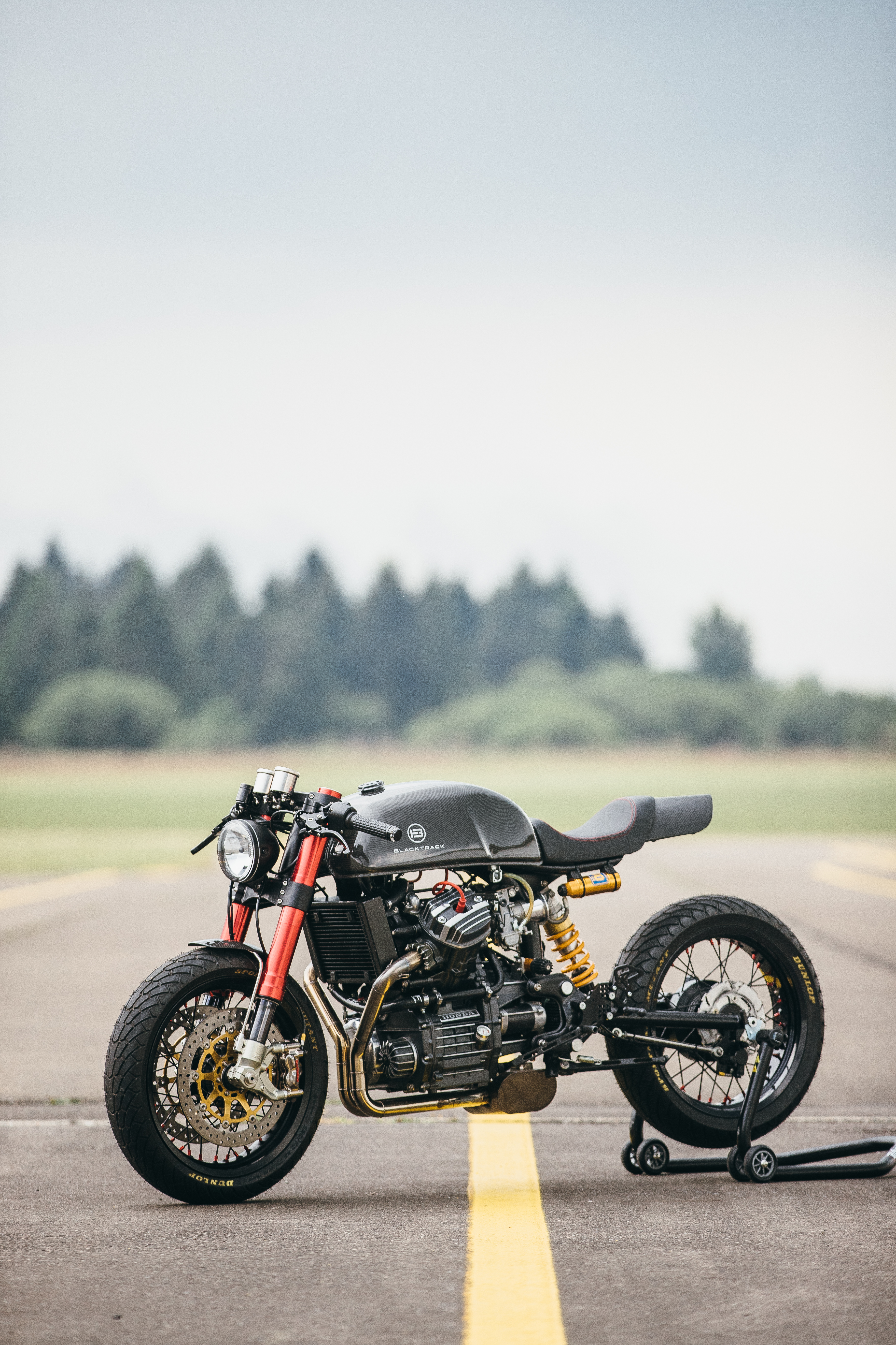 Blacktrack Motors BT-10 cafe racer