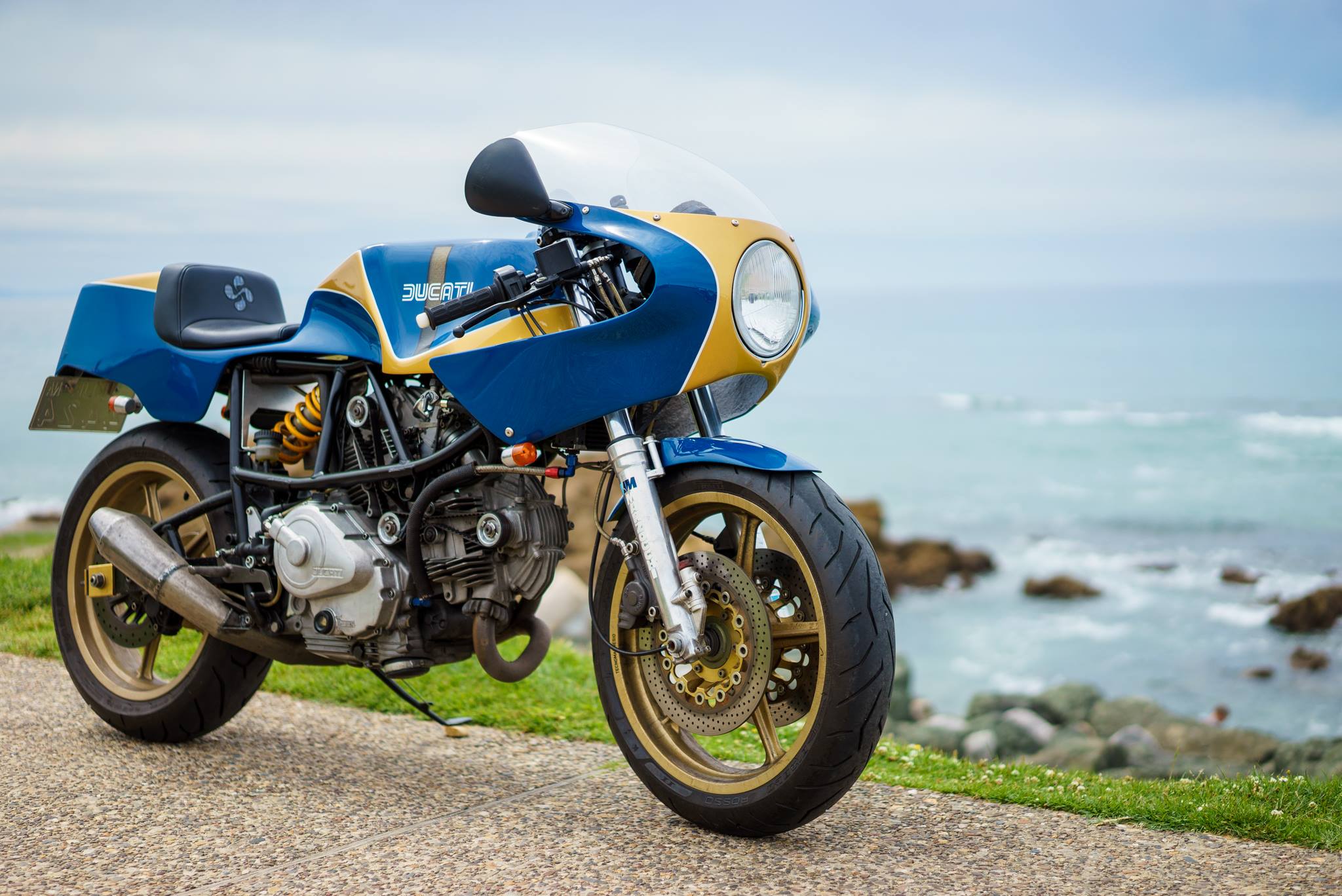 Ducati Pantah 500 SL custom by Kozaka Toshiyuki