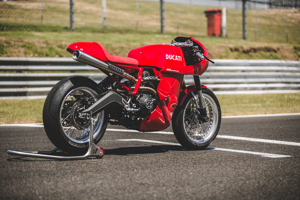 Ducati retro cafe deals racer