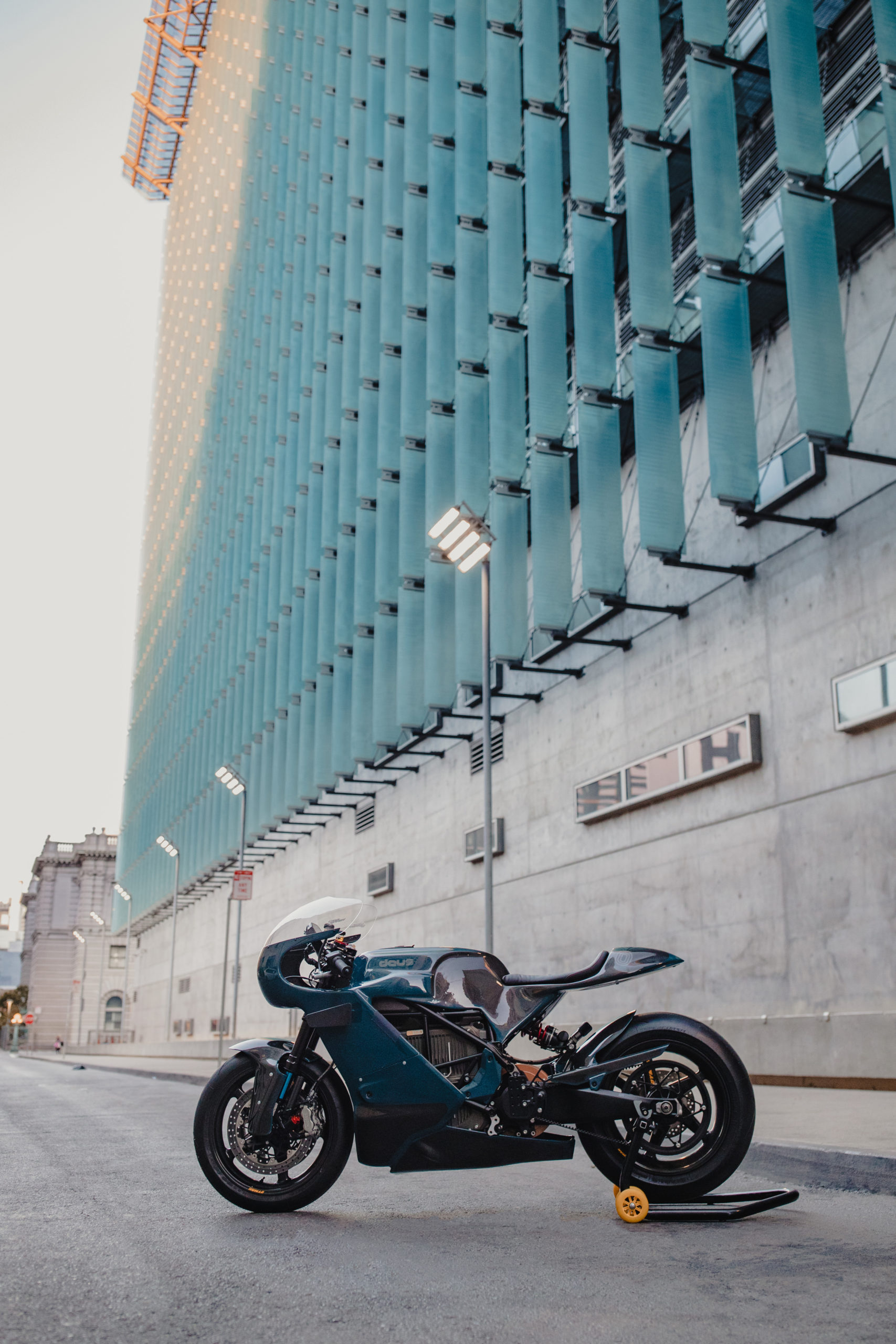 Zero Motorcycles SR/S Deus ex Machina Custom Build