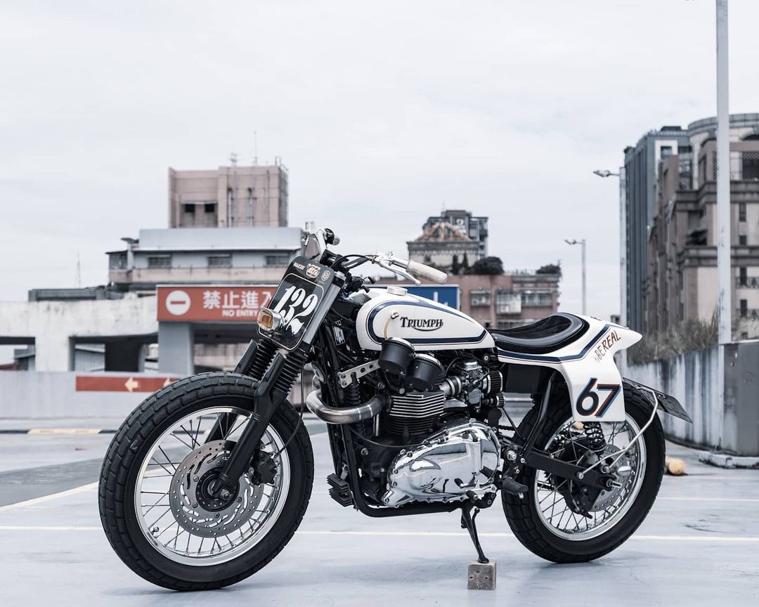 1996 Customs Triumph Tracker