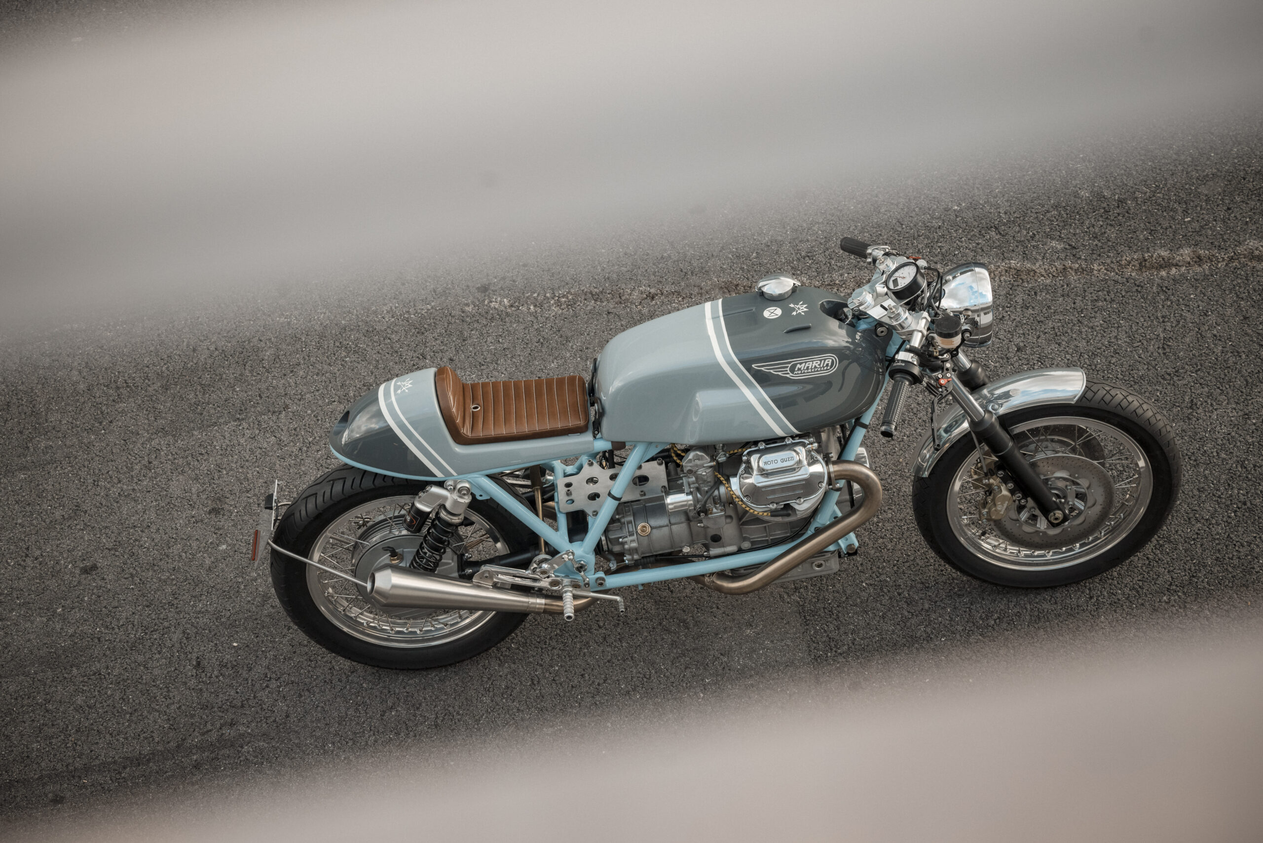 Analog Dreams: A Moto Guzzi Le Mans café racer from Austria