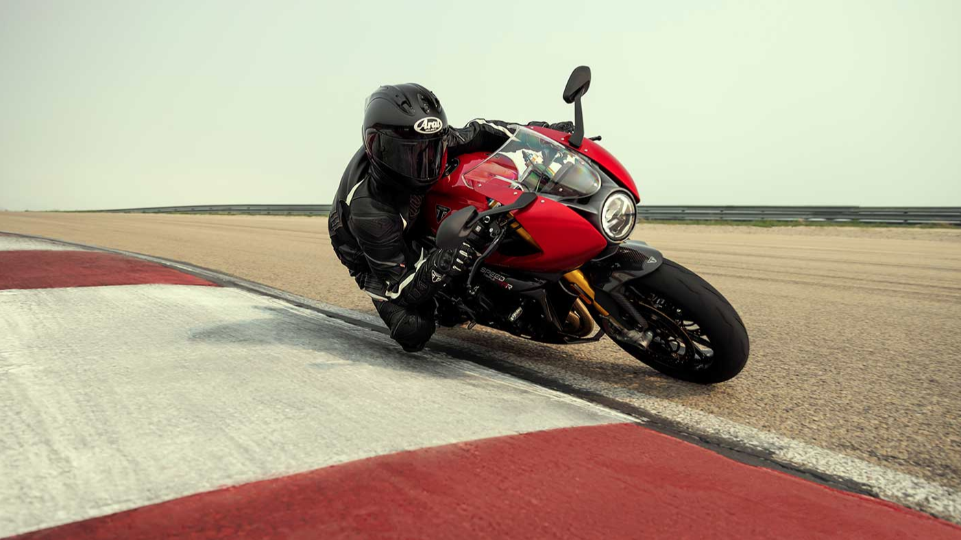 Triumph Speed Triple 1200 RR