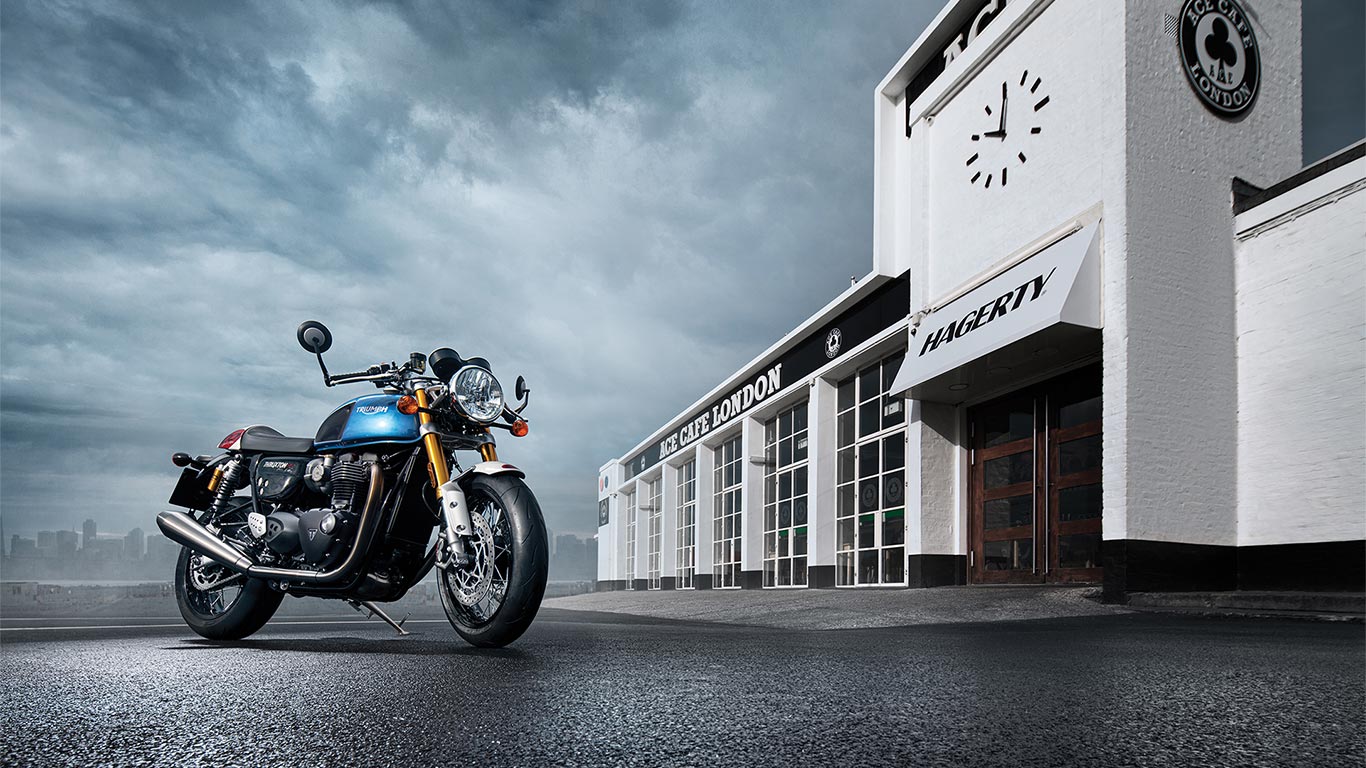 Thruxton RS Ton Up Special Edition