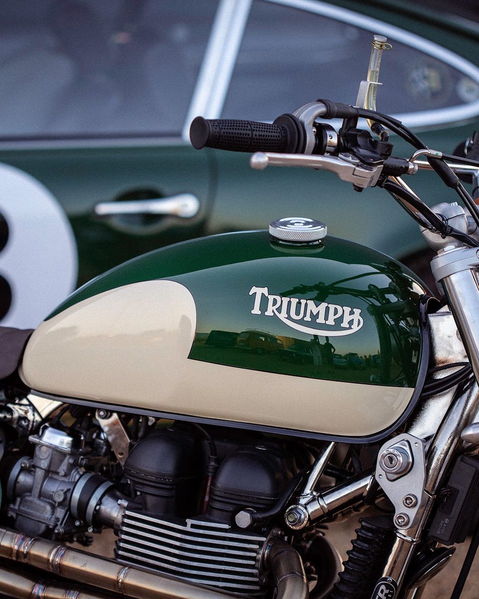 FCR Originals custom Triumph Scrambler 900 tank