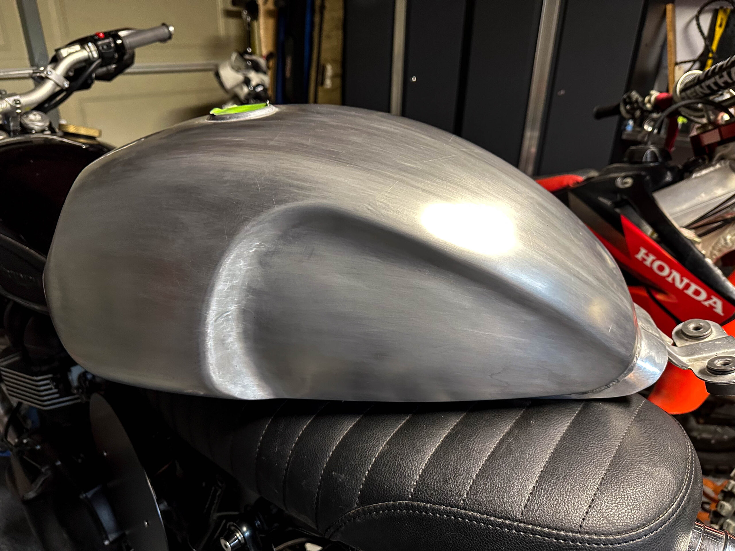 Bullitt OG2 tank update. Custom Triumph desert sled by Pat Flynn of The Bullitt