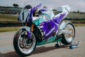 XZR900 Thunderbolt