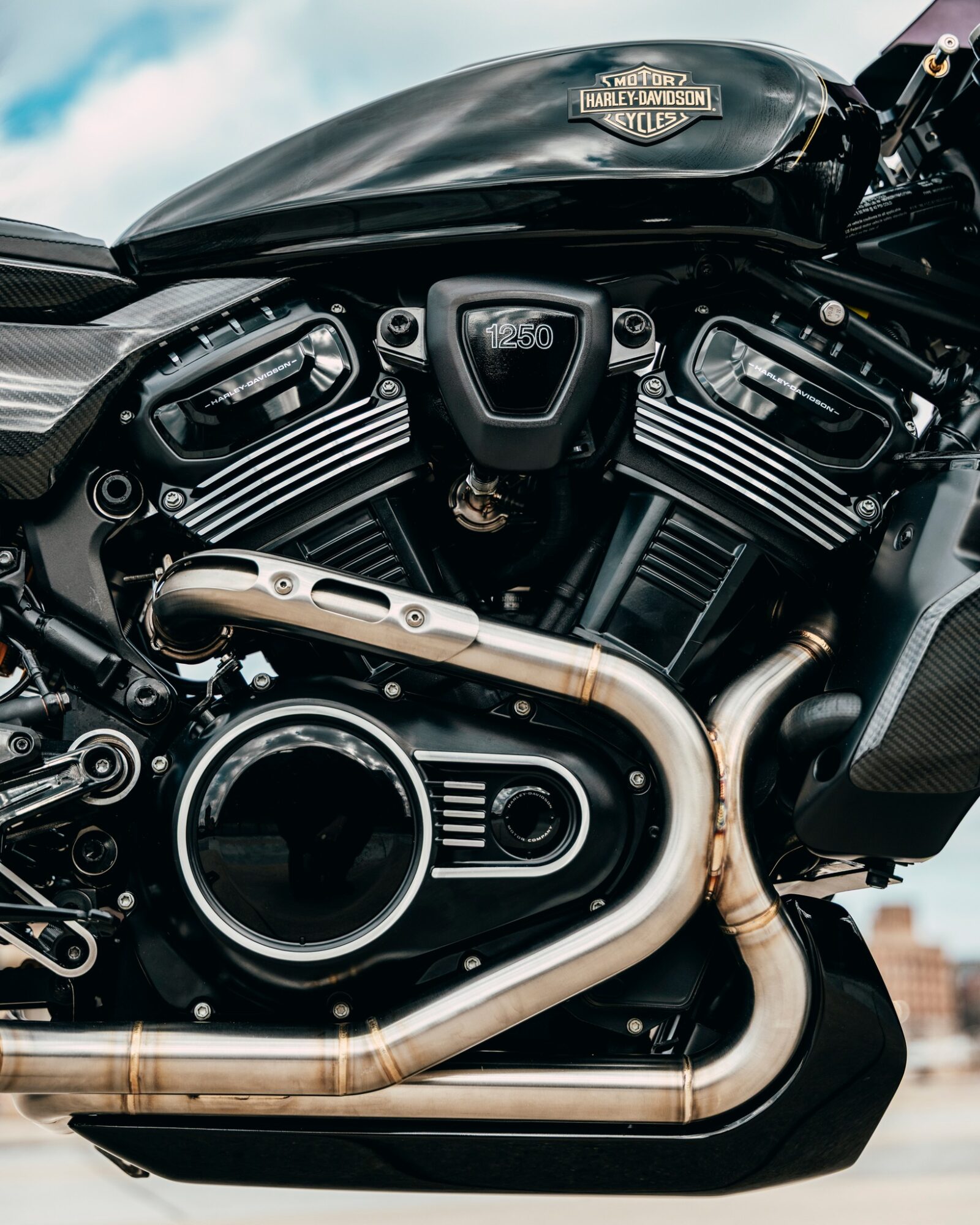 Harley-Davidson RMCR cafe racer motor detail